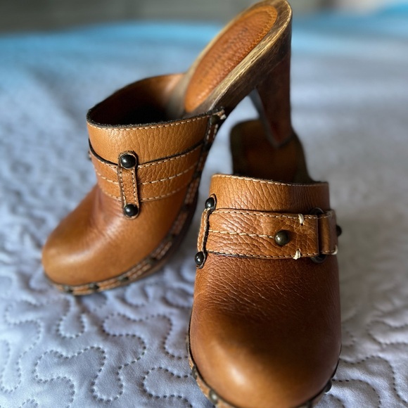 Banana Republic women’s shoes size 6 - Picture 5 of 6